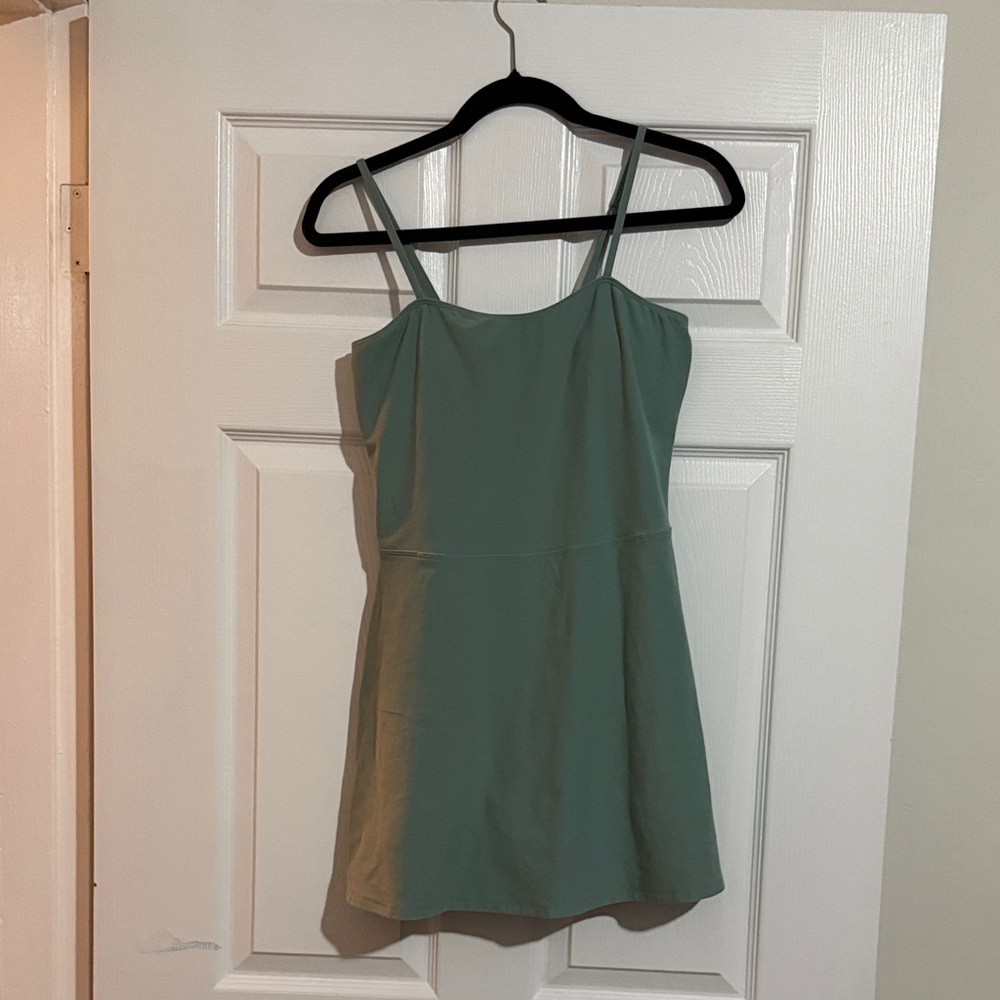 Alo Courtside Excercise/Tennis Dress